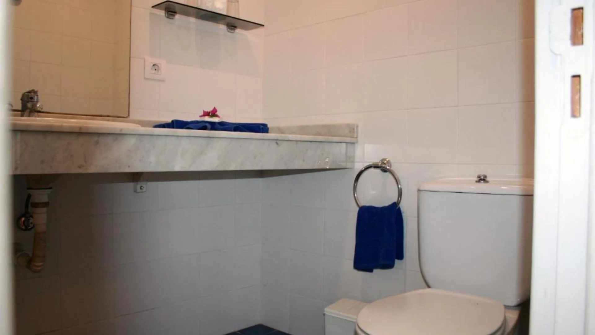 Aparthotel Costa Volcán&Spa Puerto del Carmen  2*, Puerto del Carmen (Lanzarote)
