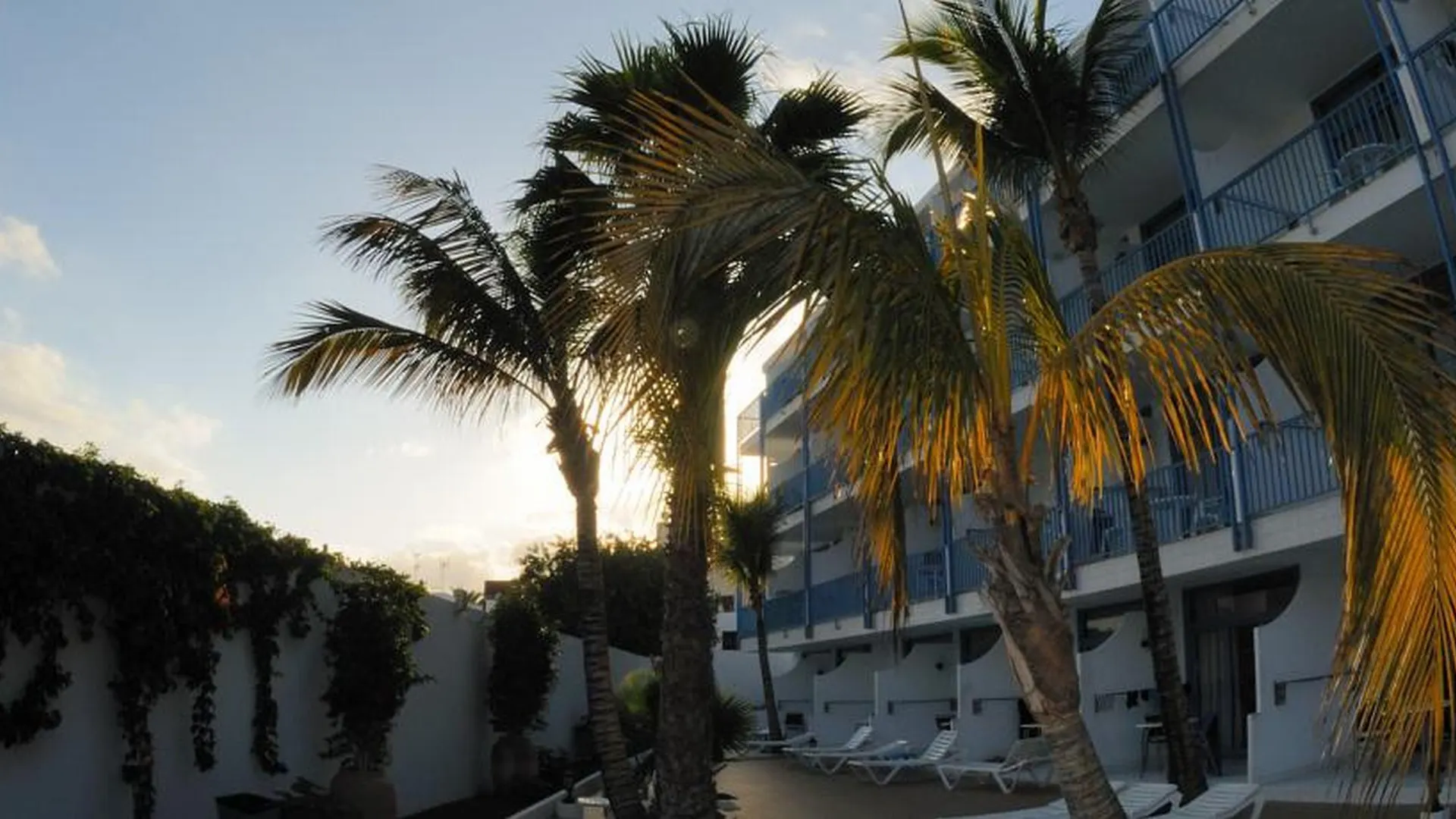 Aparthotel Costa Volcan & Spa Puerto del Carmen  2*, Puerto del Carmen (Lanzarote) Spanien
