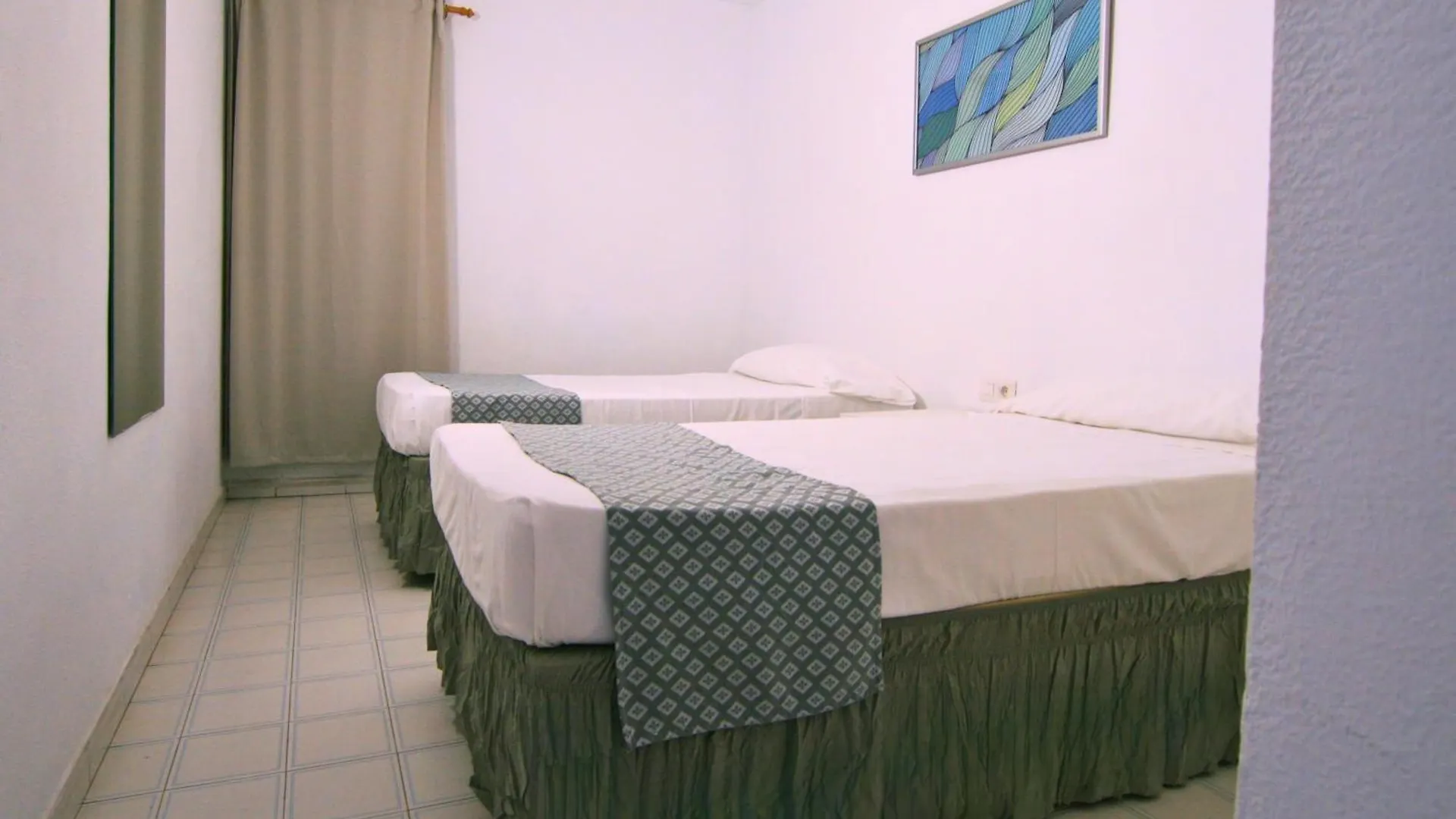 Aparthotel Costa Volcan & Spa Puerto del Carmen  2*, Puerto del Carmen (Lanzarote)